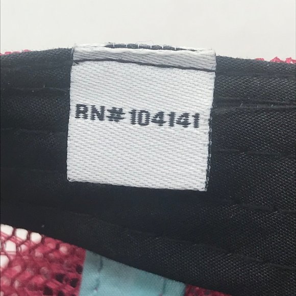 Realtree Women's Hook and Loop Adjustable Blue Denim And Mesh Cap Preowned - Picture 6 of 10